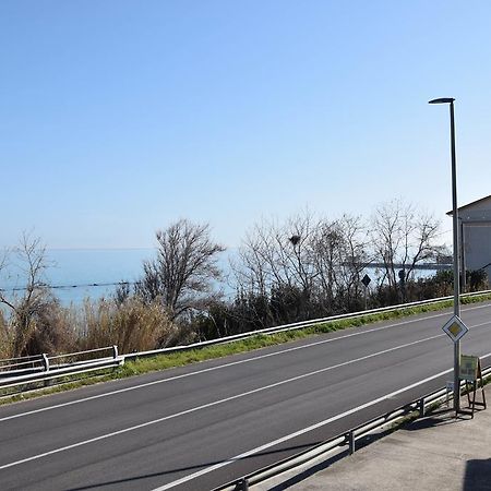 La Scogliera B&B San Vito Chietino Exteriör bild